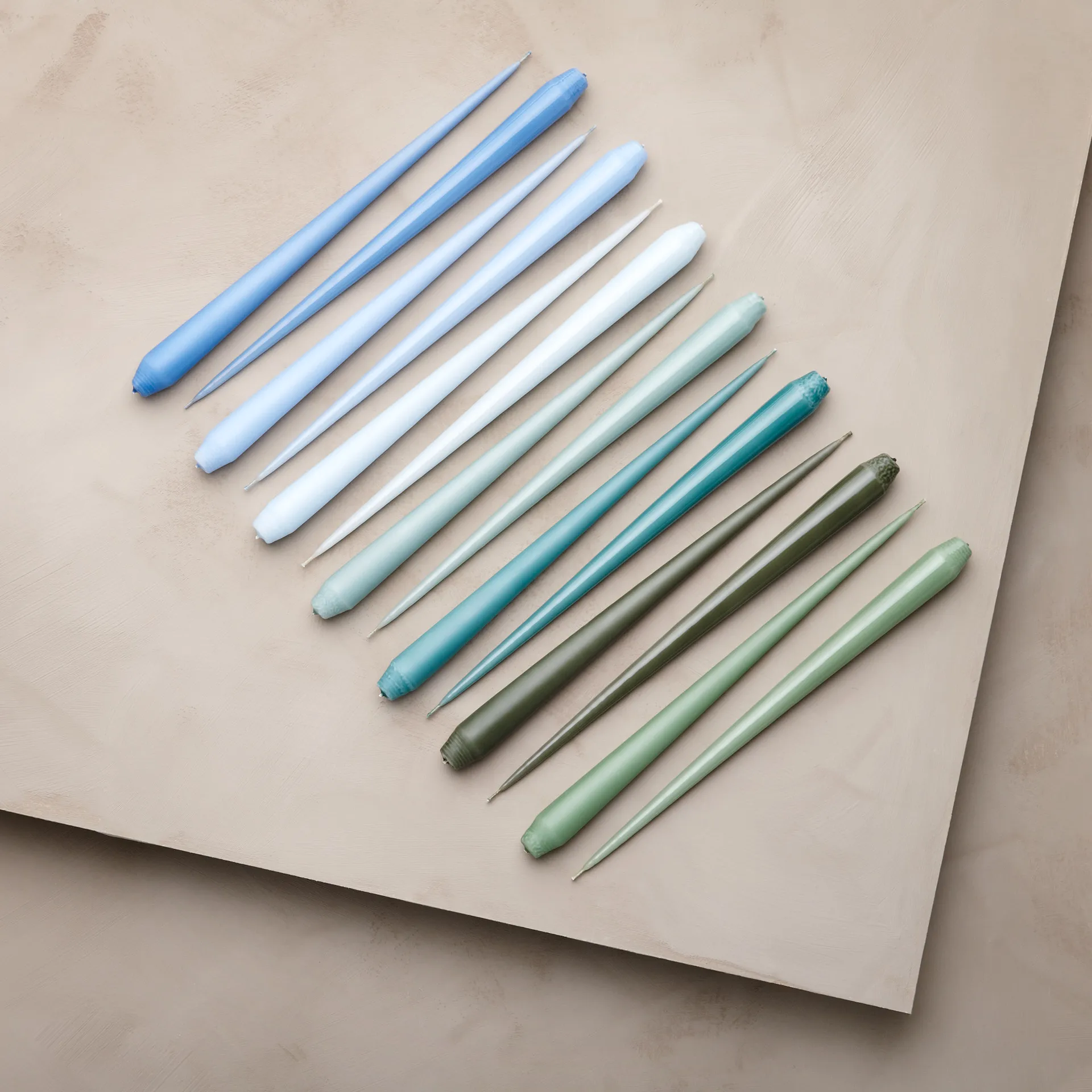 Velas ester & erik 4 un. mate, eucalyptus, 32 cm ester & erik