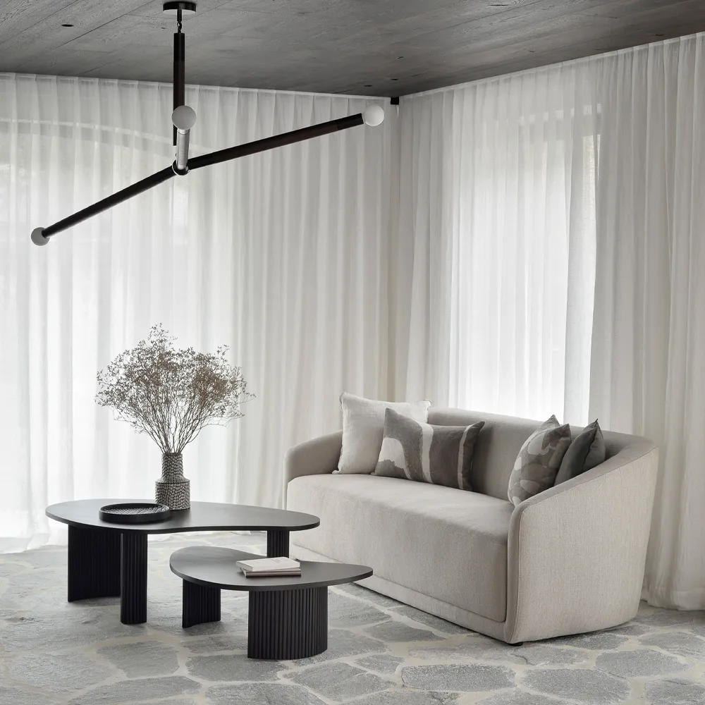 Boomerang mesa de centro, Mogno dark brown 85x77 cm Ethnicraft