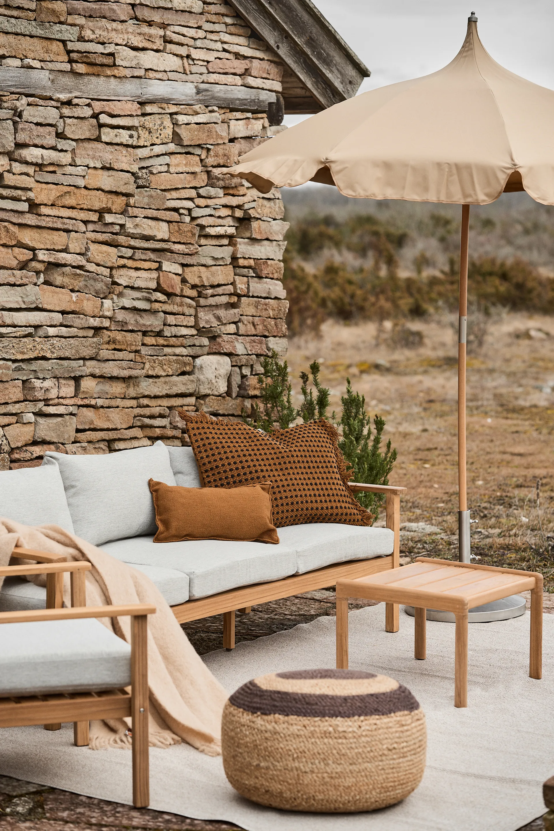 Jack outdoor mesa de apoio em teca, 54x54 cm Ethnicraft