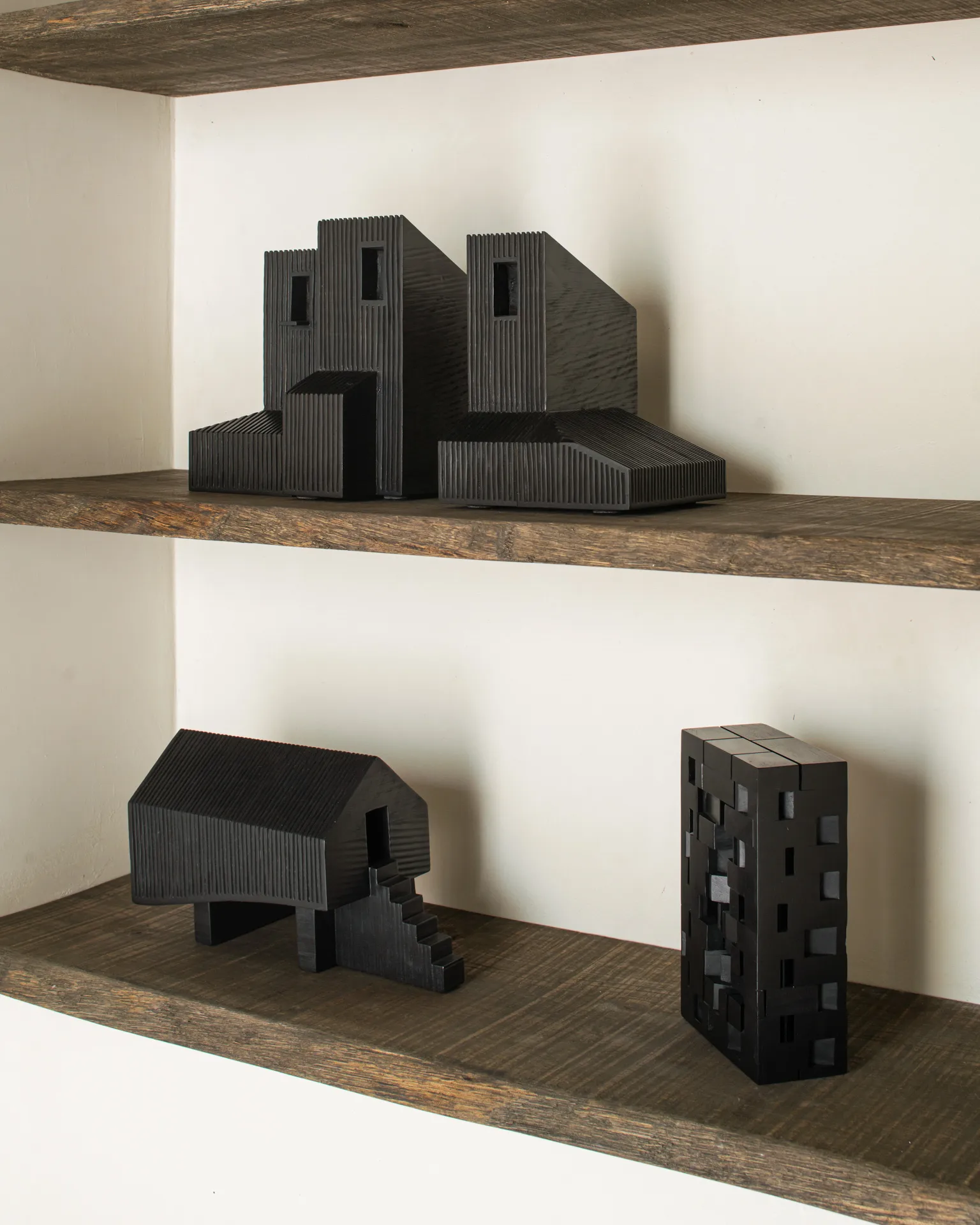 Modern farm objeto de casa, Mogno preto Ethnicraft