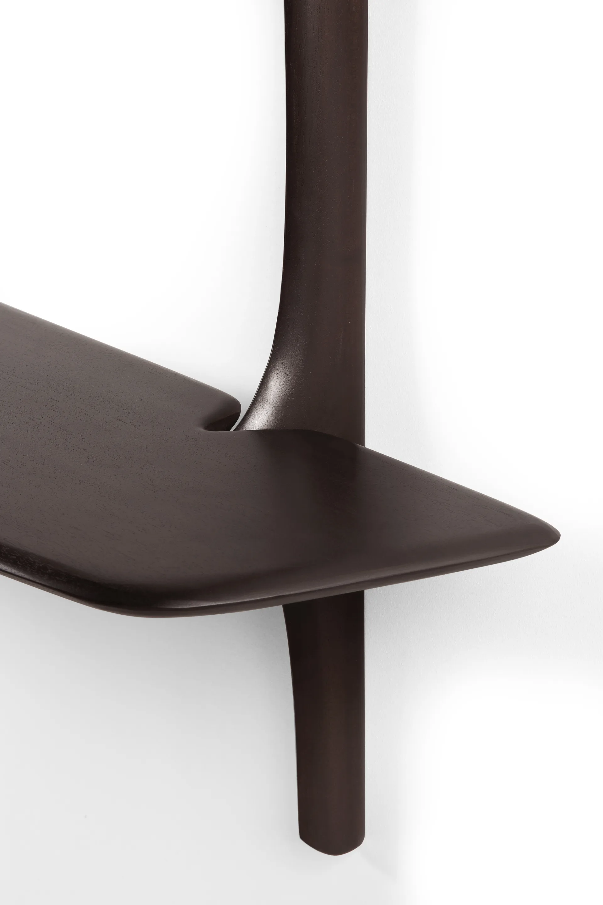 Organic escultura 22 cm, Mogno envernizado Ethnicraft