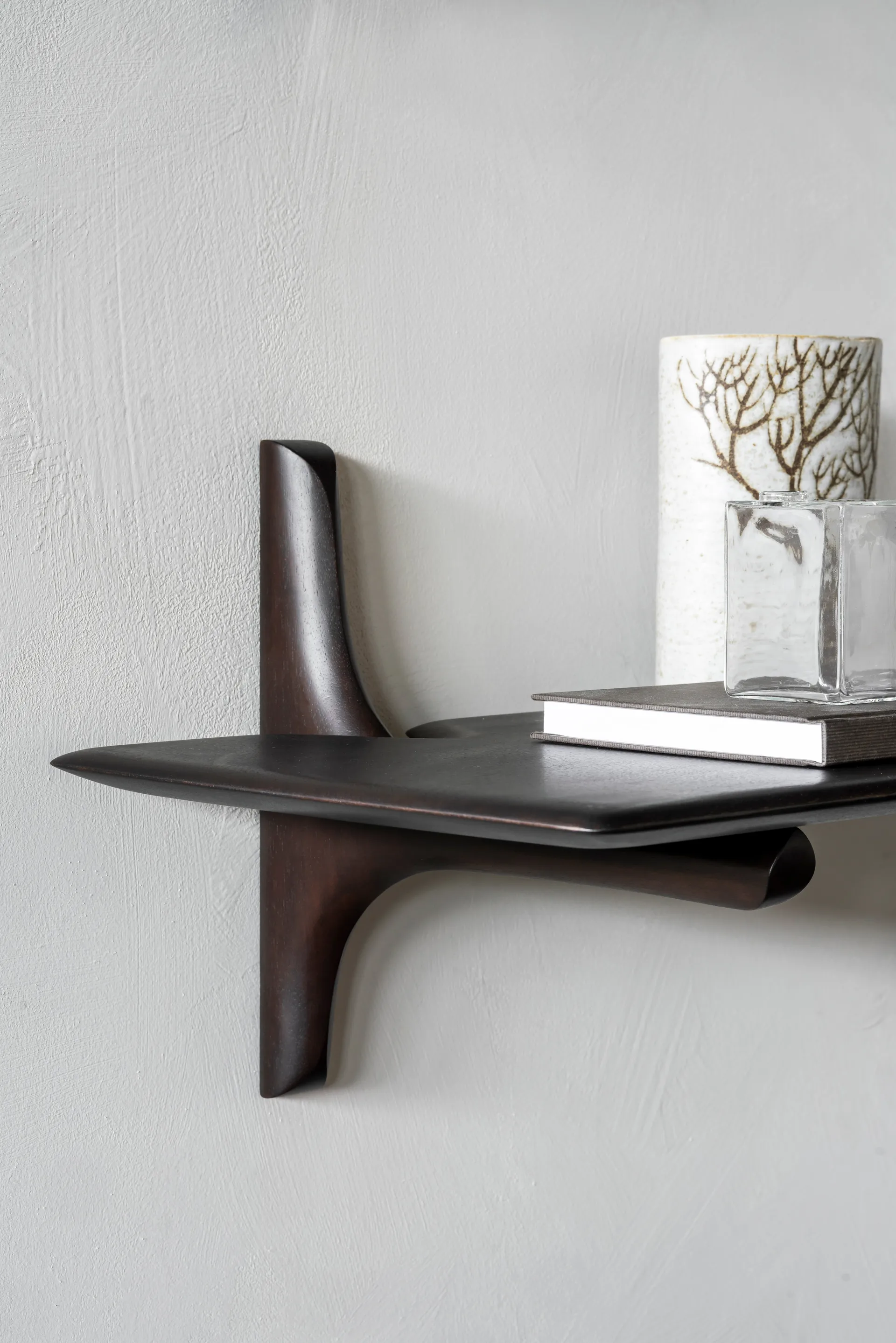 Organic escultura 22 cm, Mogno envernizado Ethnicraft