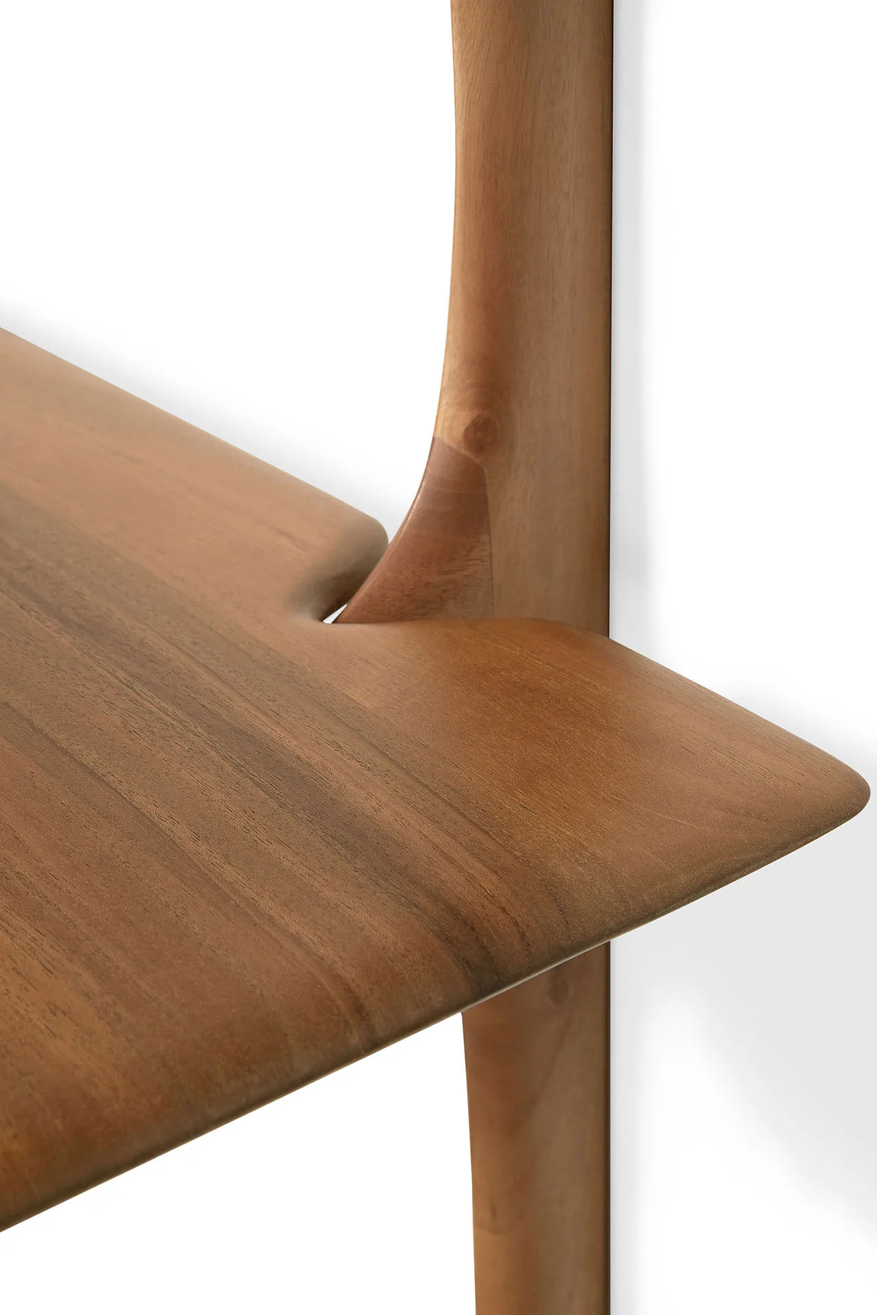 PI estante de parede 91 cm, Mogno envernizado Ethnicraft