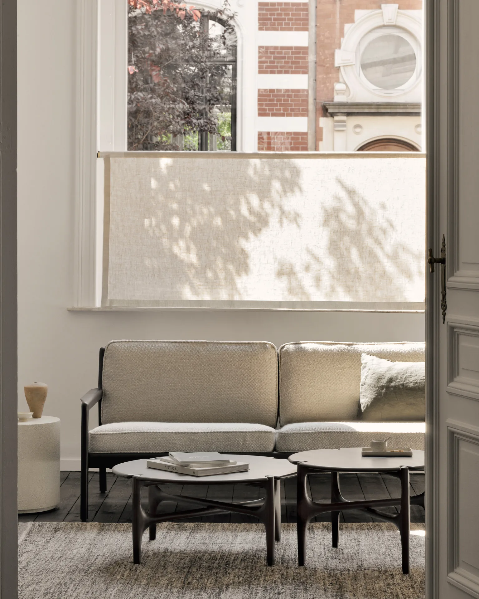 PI mesa de centro Ø65 cm, Mogno lacado Ethnicraft