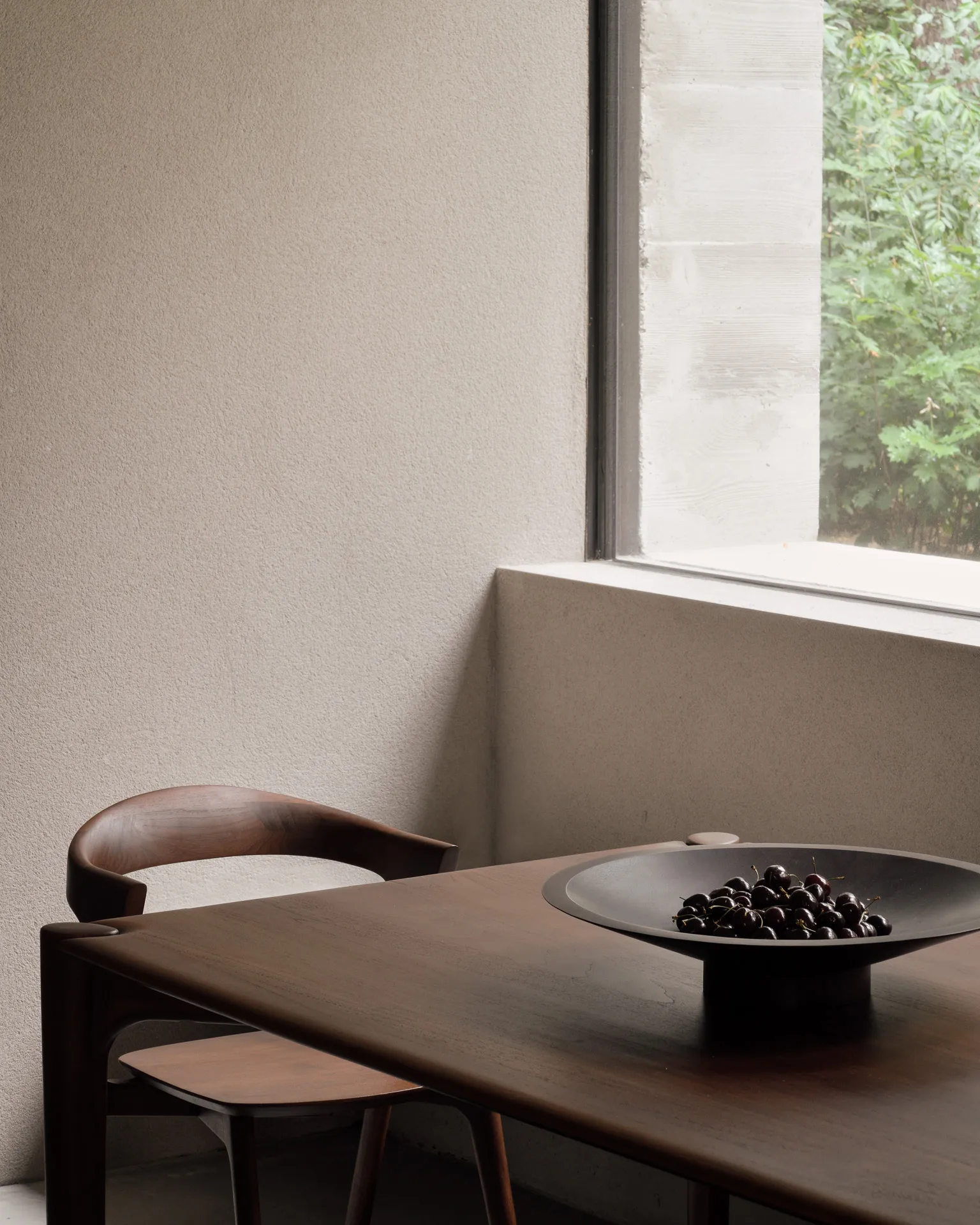 PI mesa de jantar 160x80 cm, Lacado teca brown Ethnicraft