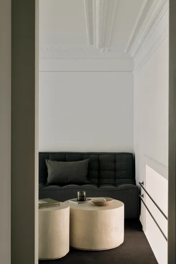 Sofá modular de canto N701 com canto arredondado, tecido Moss Eco, 330x260 cm - Ethnicraft