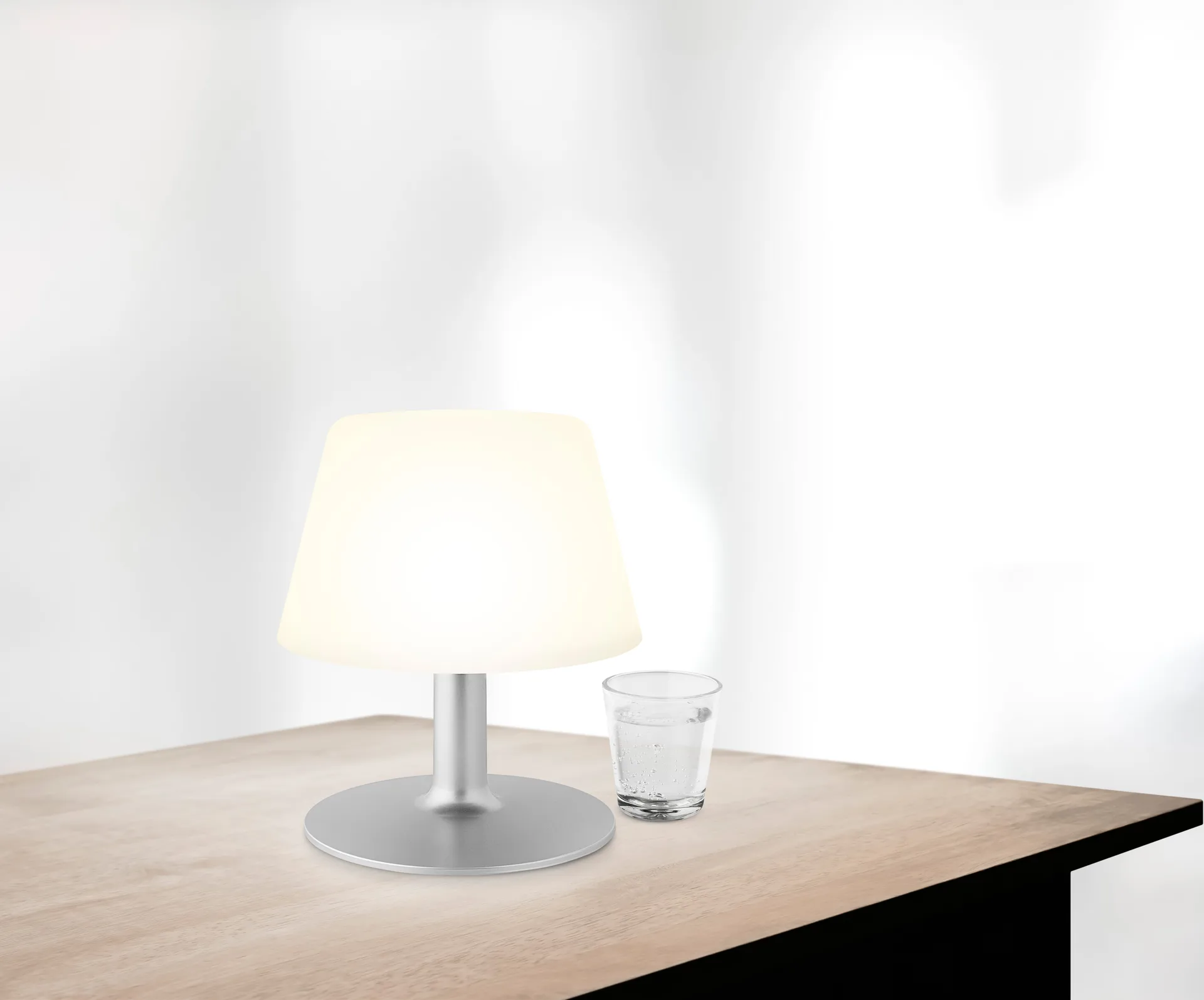 Lanterna a luz solar SunLight Lounge, 24,5 cm Eva Solo