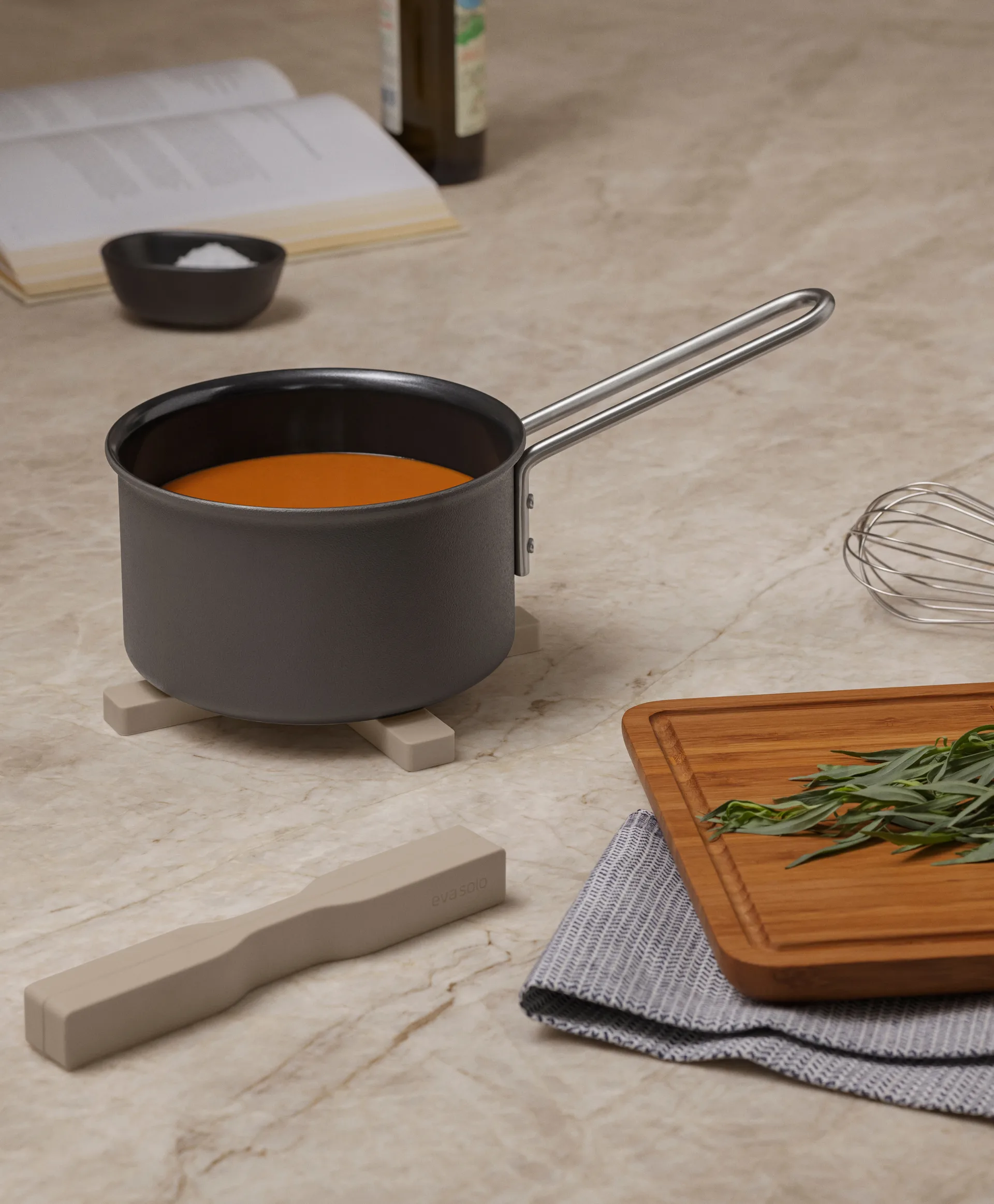 Magnetiskt base para panelas, Caramelo creme Eva Solo