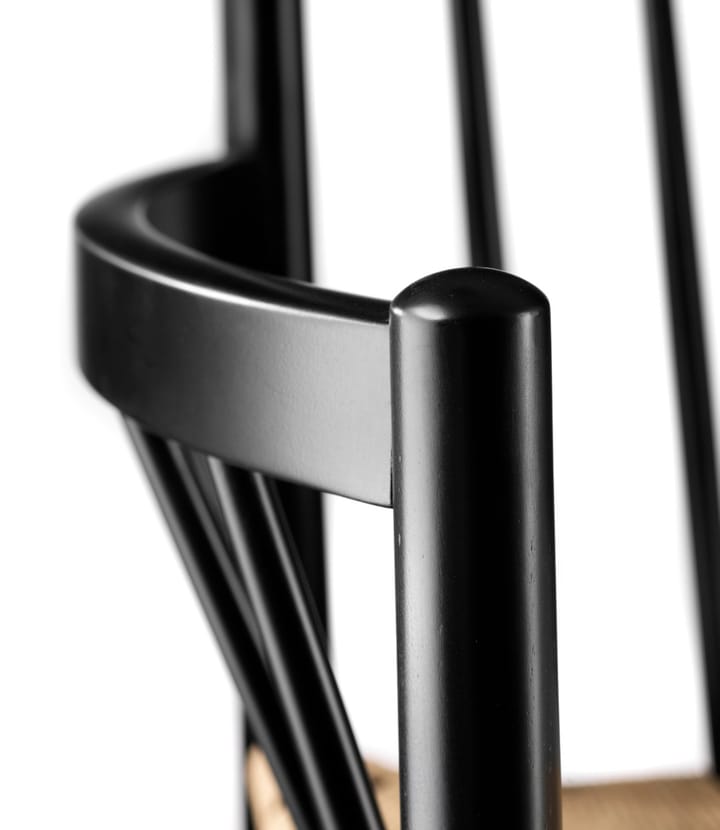 Cadeira J81 com Braços, Nature-beech black painted FDB Møbler