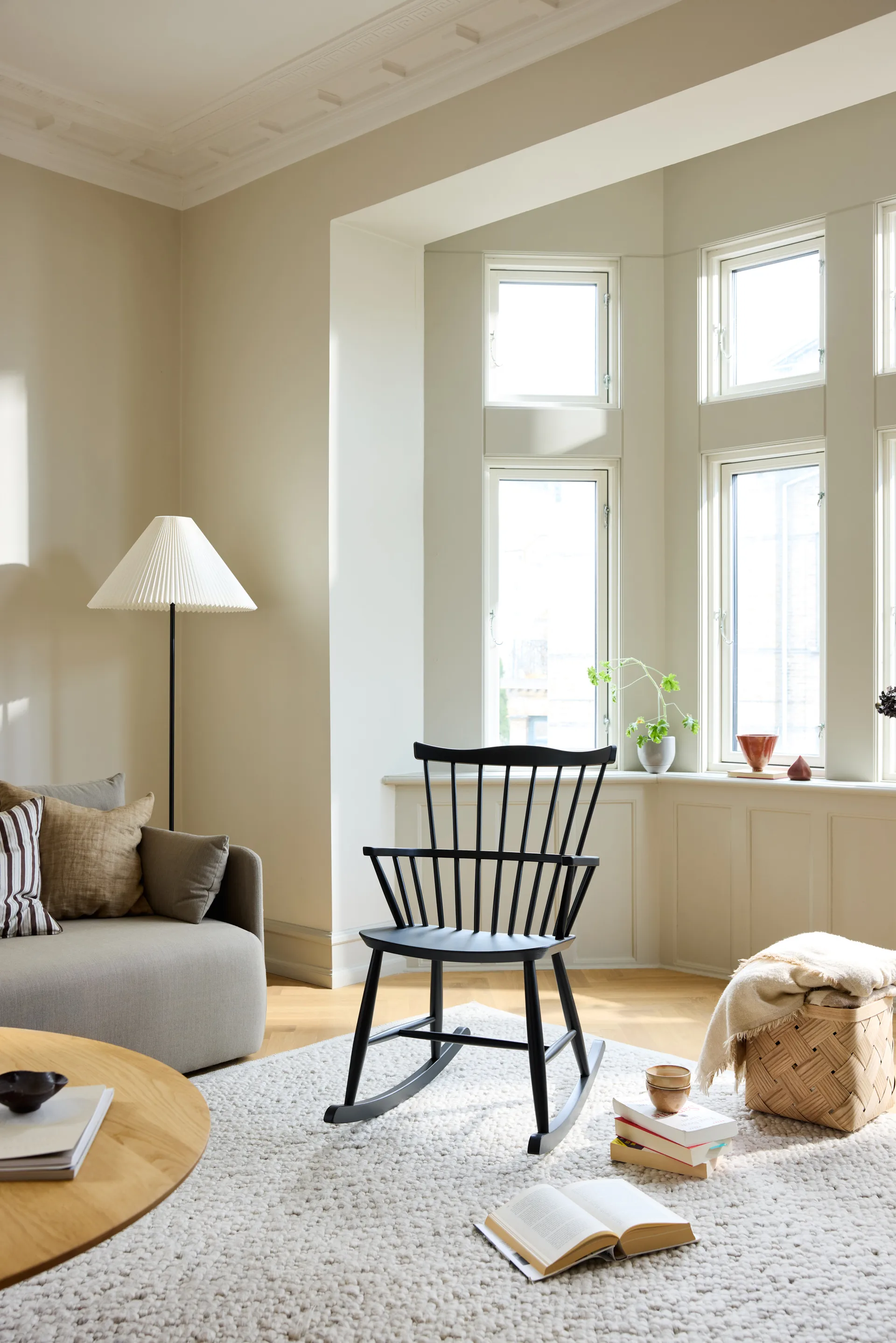 J52G cadeira de balanço , Beech Ral 9005 FDB Møbler