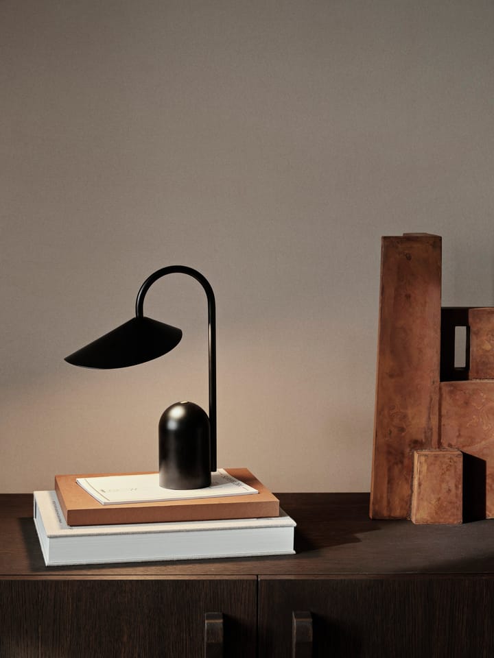 Arum lâmpada portátil, Black Ferm Living