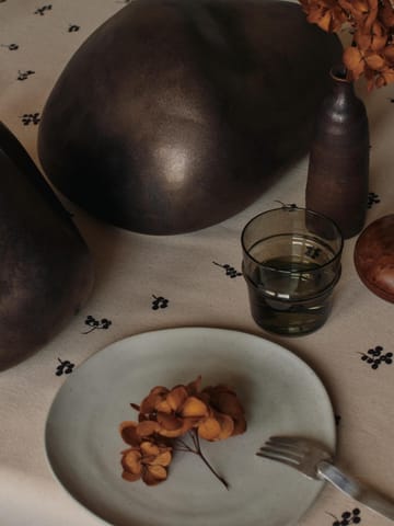 Baies toalha de mesa 150x240 cm - Natural-chocolate escuro - Ferm Living