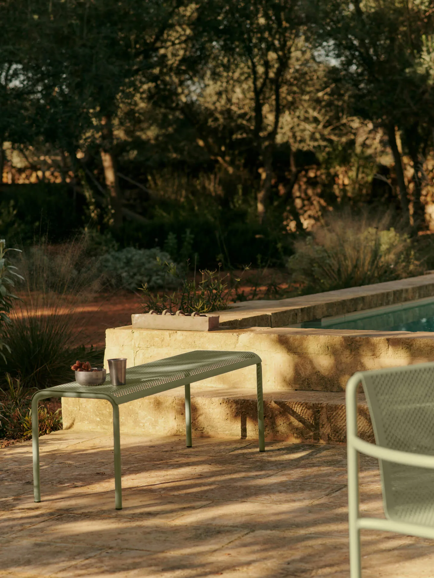 Banco Dapple 45x130x39,8 cm, Tea Green Ferm Living