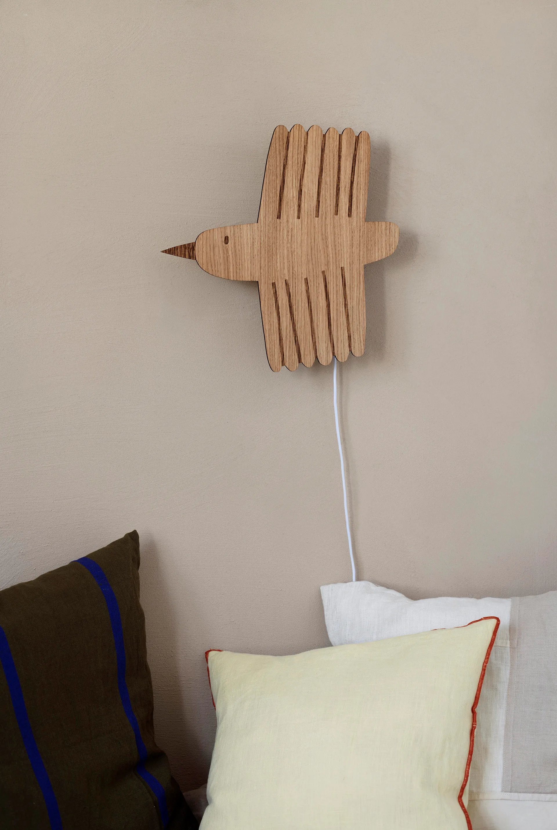 Bird candeeiro de parede, Carvalho oleado Ferm Living