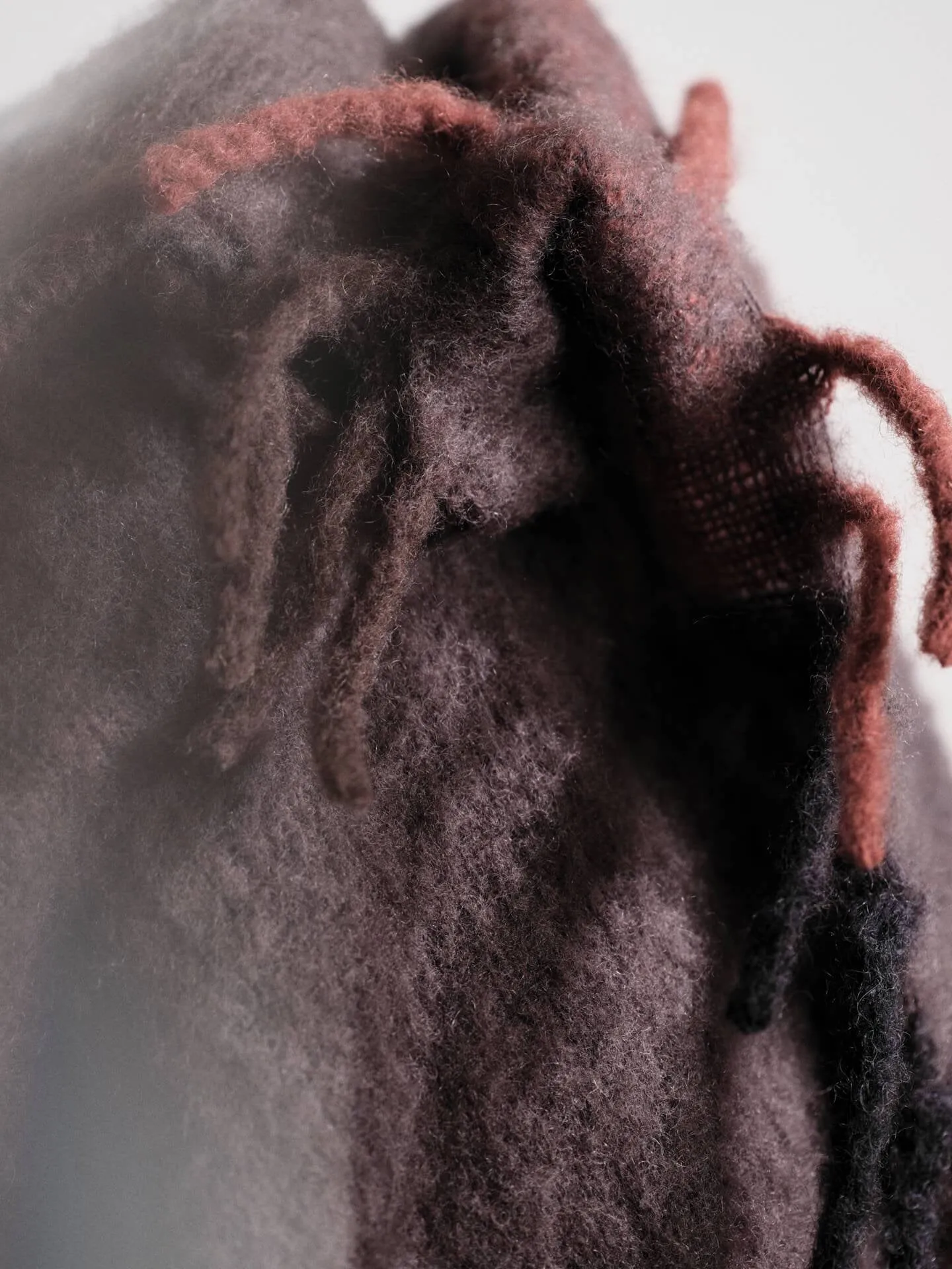 Blur manta de mohair, Chocolate escuro-vermelho óxido, 130x170 cm Ferm Living