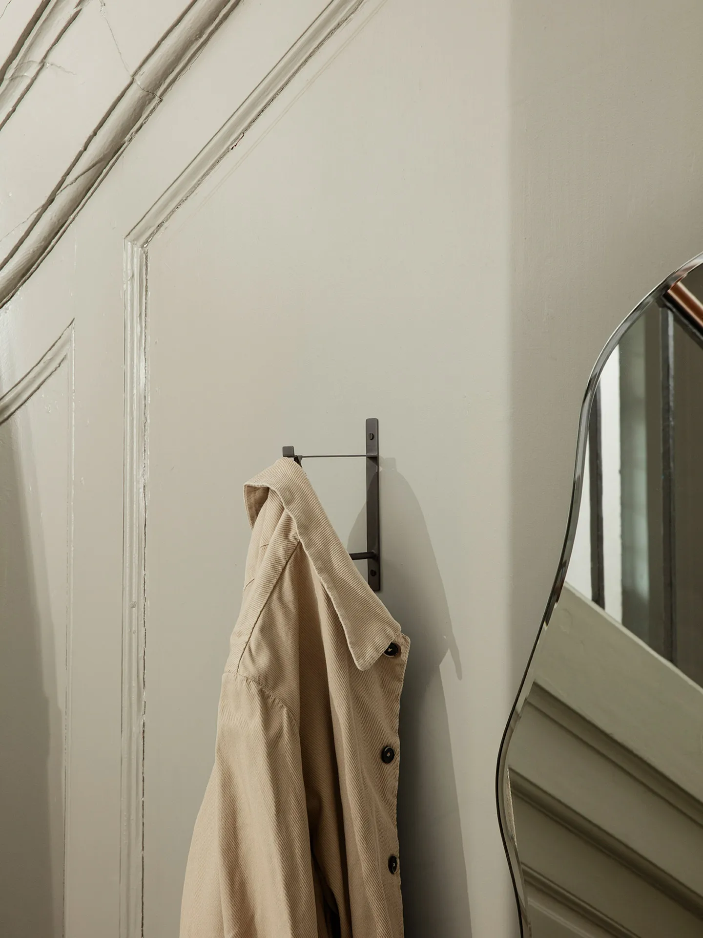 Cabide Ferm Living, Black Brass (preto) Ferm Living