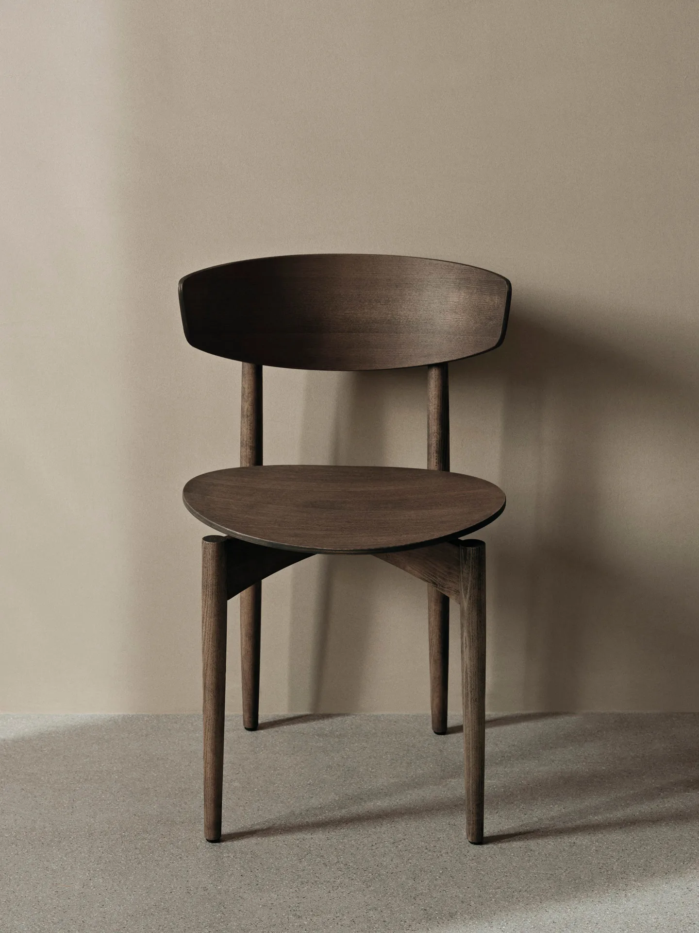 Cadeira Herman, Dark Stained Beech Ferm Living