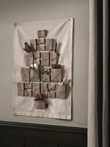 Calendário de advento Pine - Maxi, 90x125 cm - Ferm Living