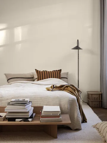 Candeeiro de parede Arum 127 cm - Preto - Ferm Living
