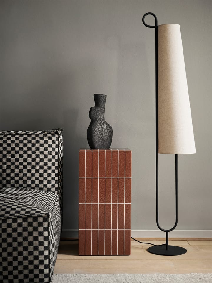 Candeeiro de pé Ancora, Preto-Natural Ferm Living
