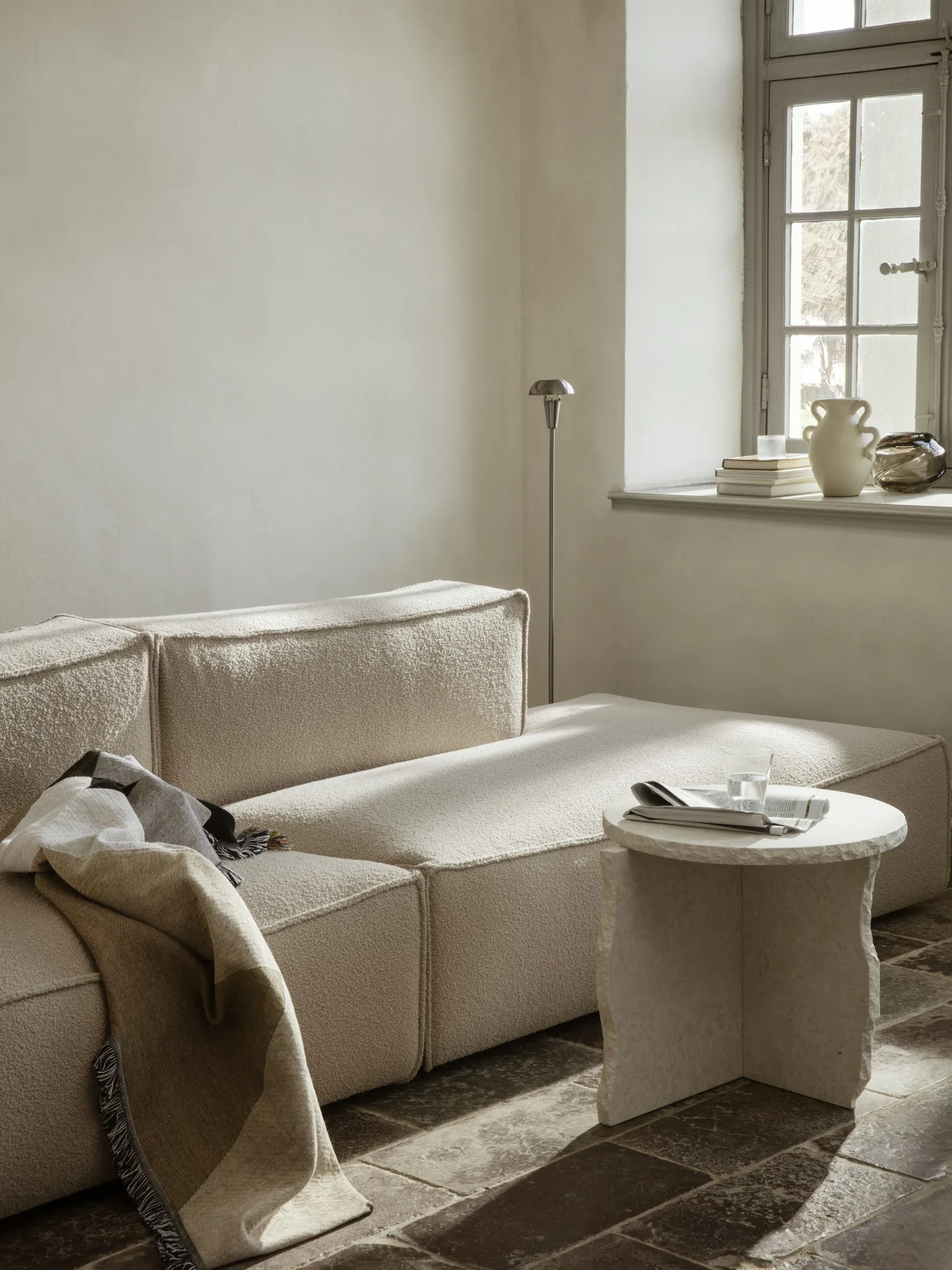Candeeiro de pé Tiny 124,2 cm, Aço Ferm Living