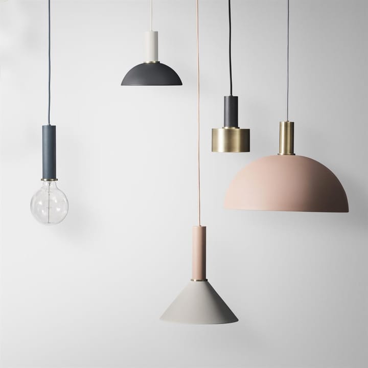 Candeeiro de teto pequeno Collect, latão Ferm Living