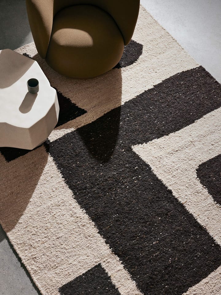 Carpete de lã Piece, Off-white-Café, 200x300 cm Ferm Living