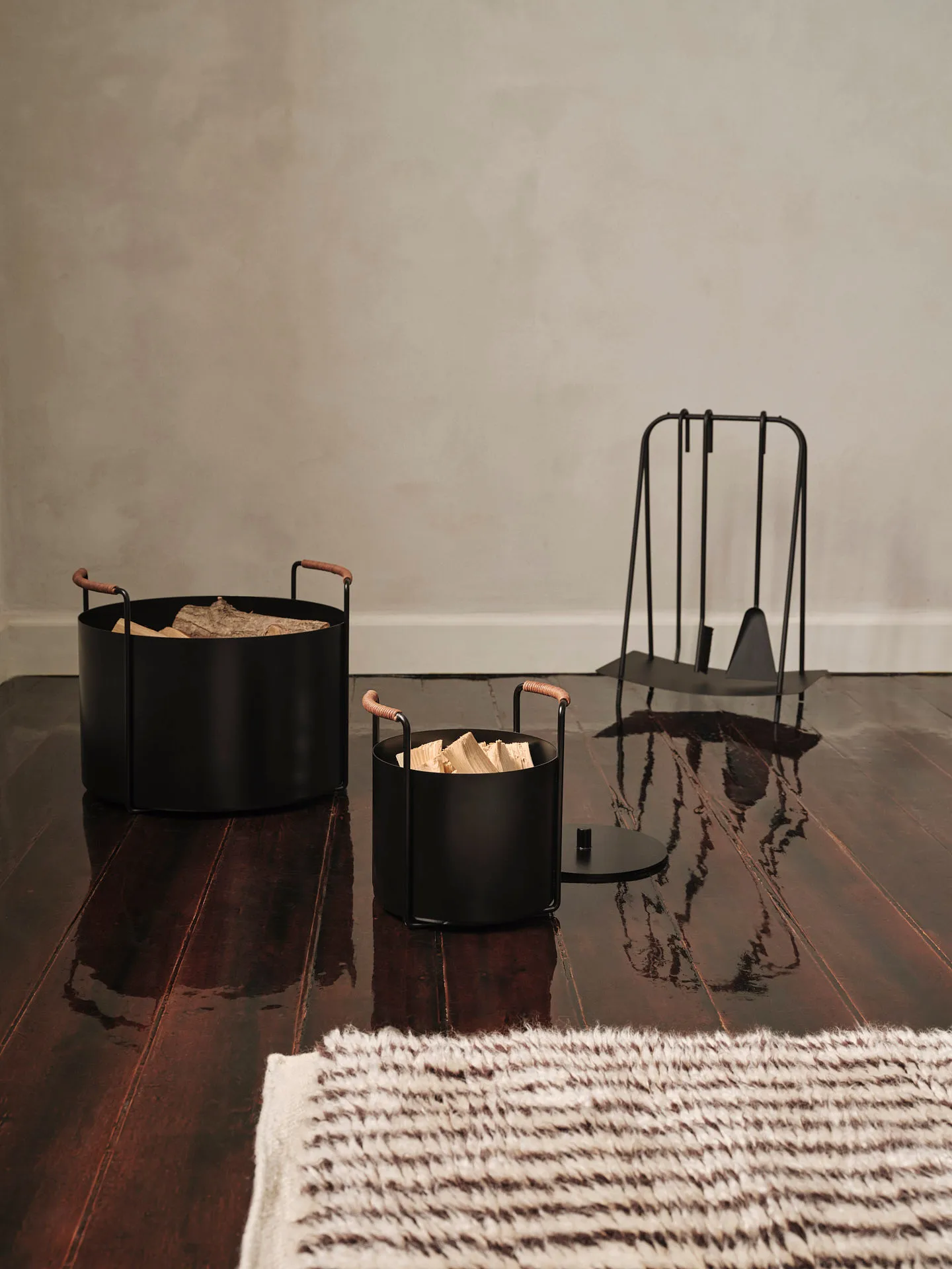 Cesto de madeira Port, 42x40x32,4 cm, Black Ferm Living