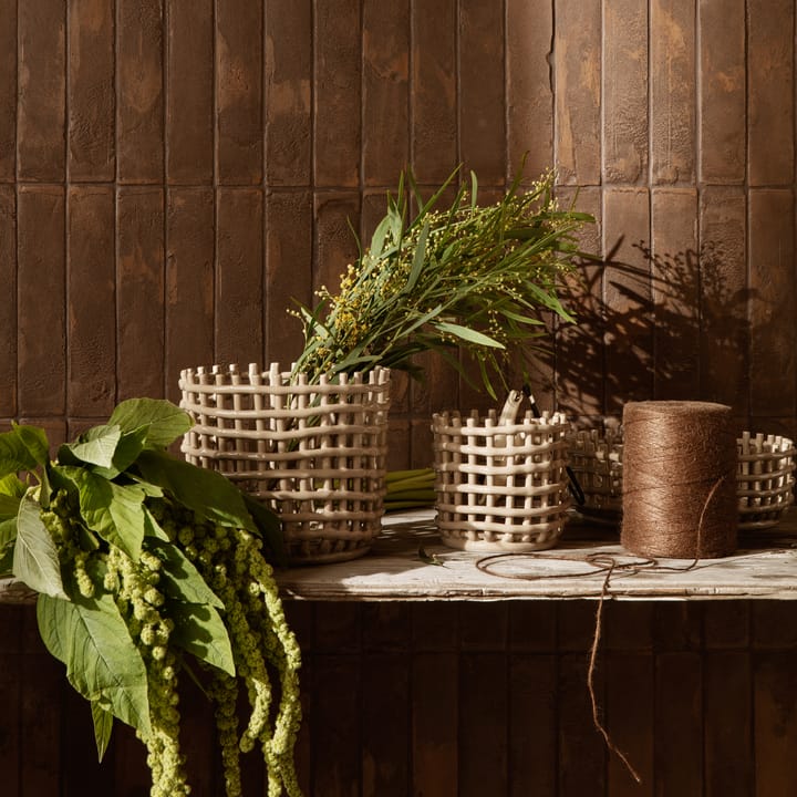 Cesto trançado Ceramic Ø16 cm, cashmere Ferm Living