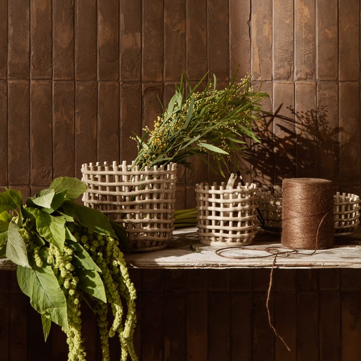 Cesto trançado Ceramic Ø16 cm, cashmere Ferm Living