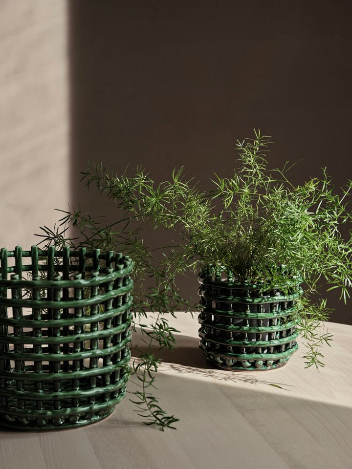 Cesto trançado Ceramic Ø23.5 cm, Emerald Green Ferm Living