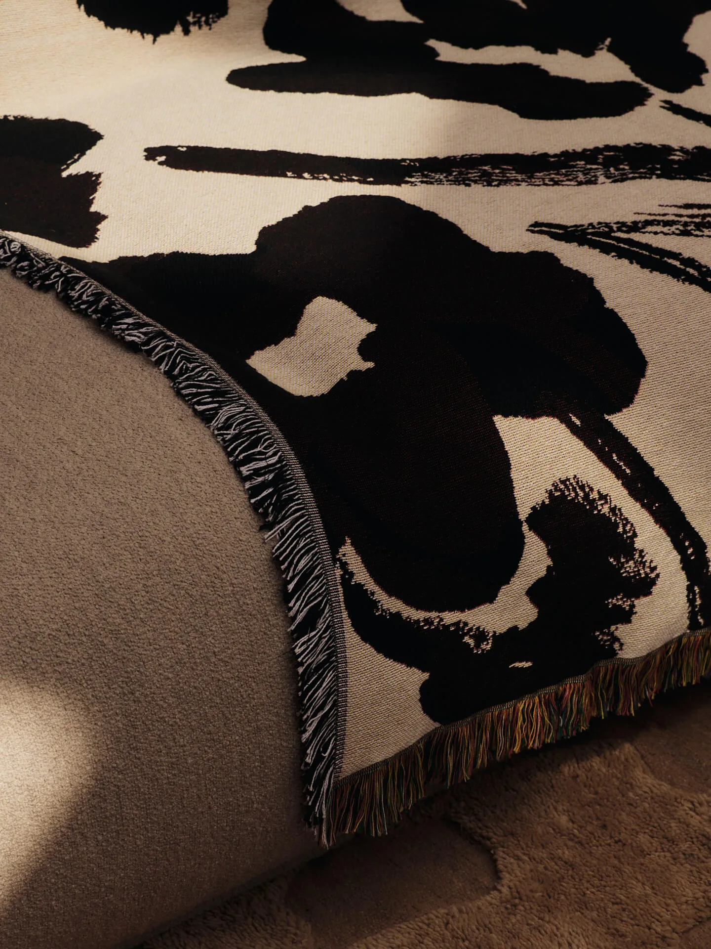 Cilla manta de tapeçaria 120x170 cm, Off-white-Dark grape Ferm Living