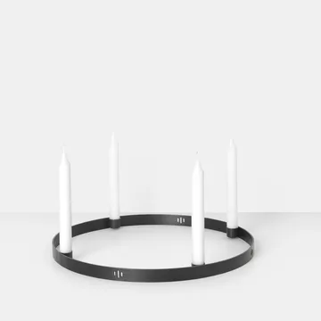Circle castiçais em latão - grande (incl. suspensão) - Ferm Living