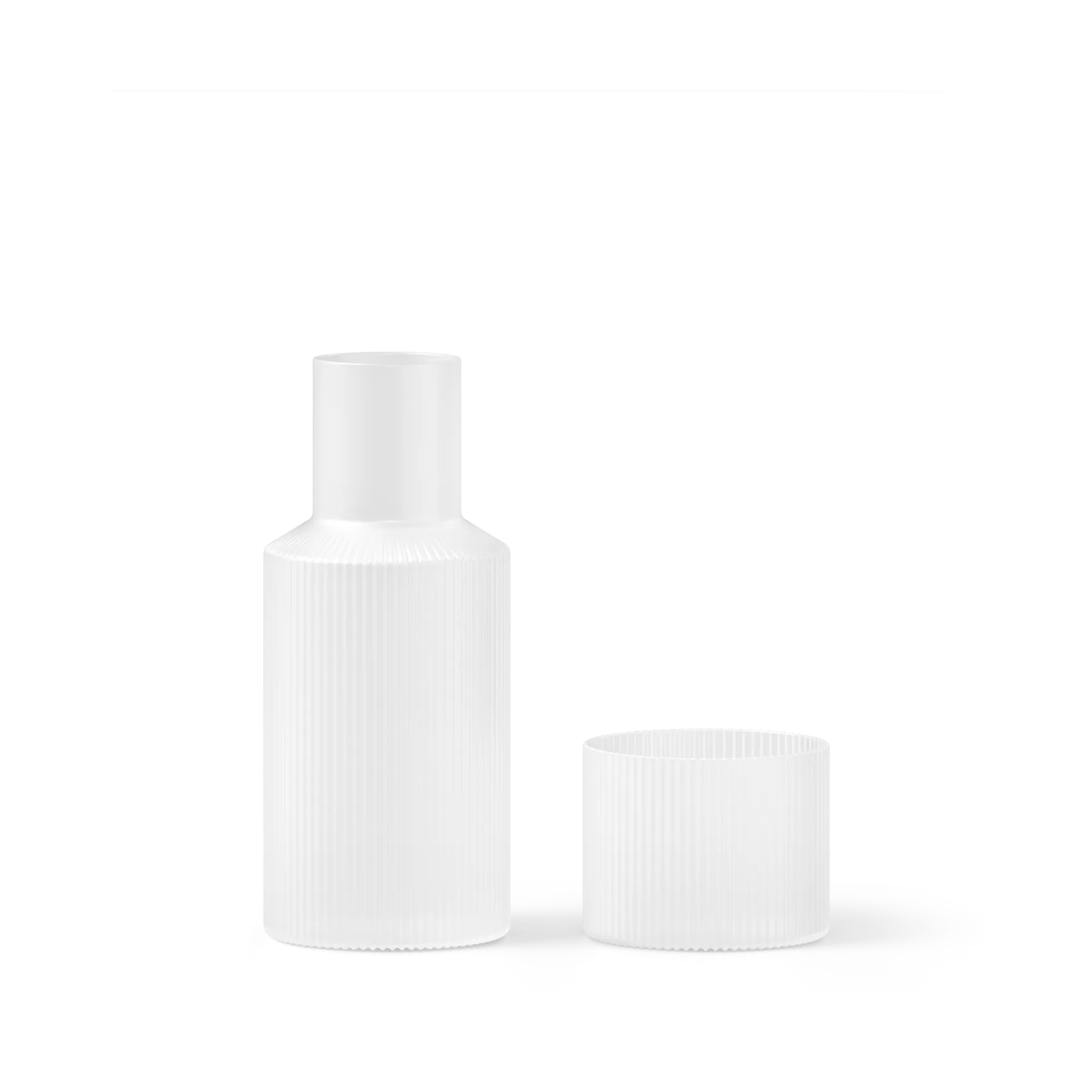 Conjunto de pequenas garrafas Ripple, Frosted Ferm Living