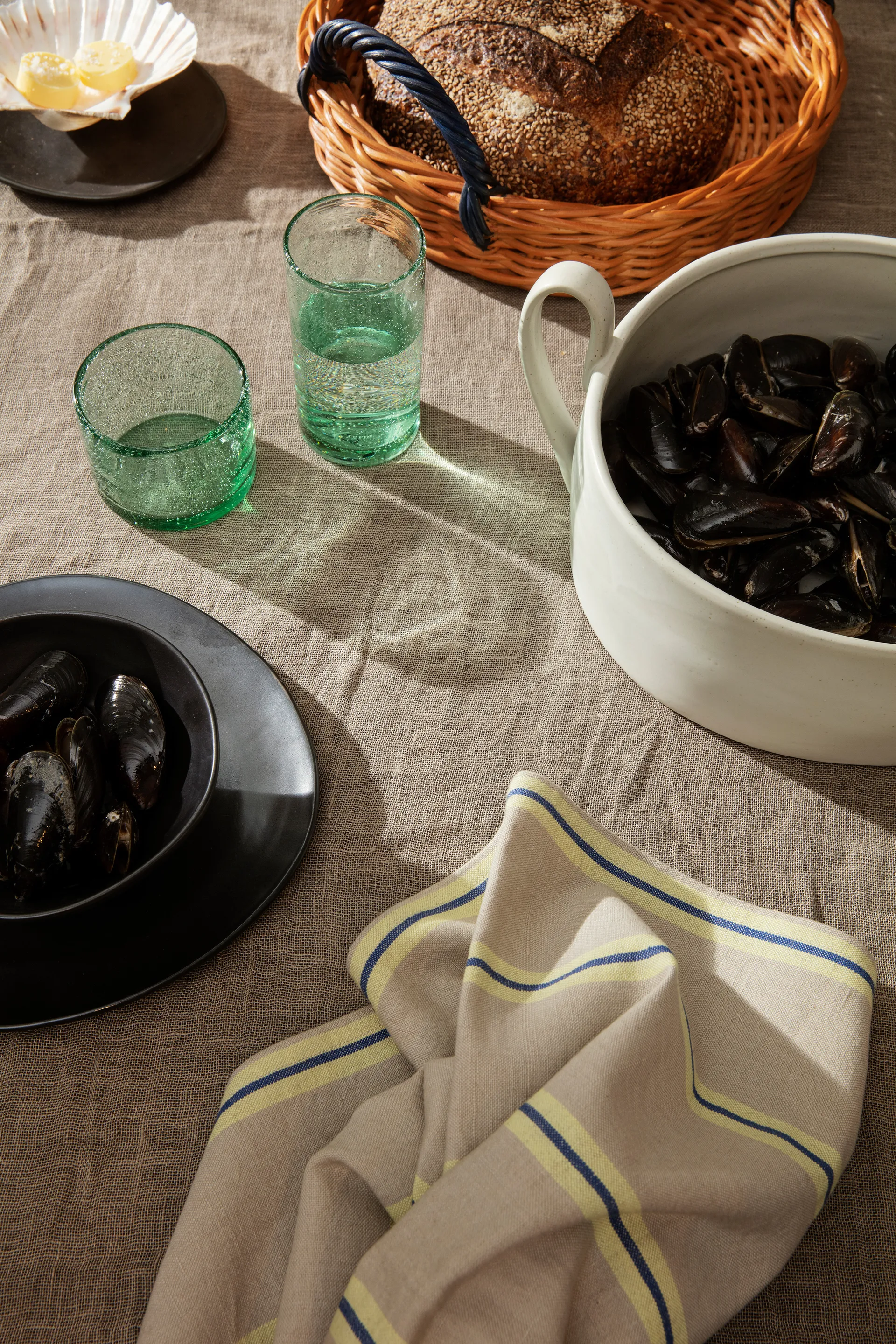 Copo de água raso Oli 11 cl, Recycled clear Ferm Living