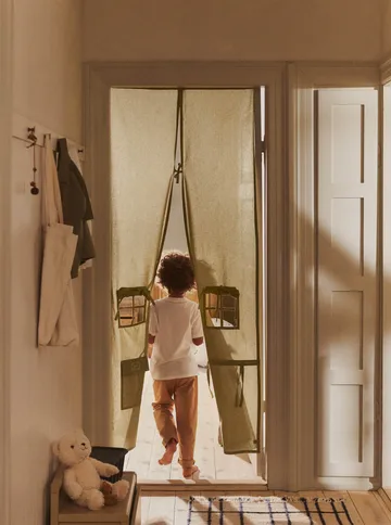 Cortina de porta Settle - Elm green, 85x205 cm - Ferm Living