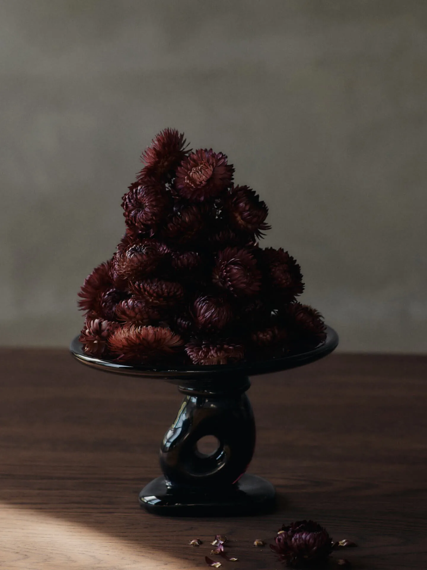 Damo peça central de vidro Ø21 cm, Uva Escura Ferm Living