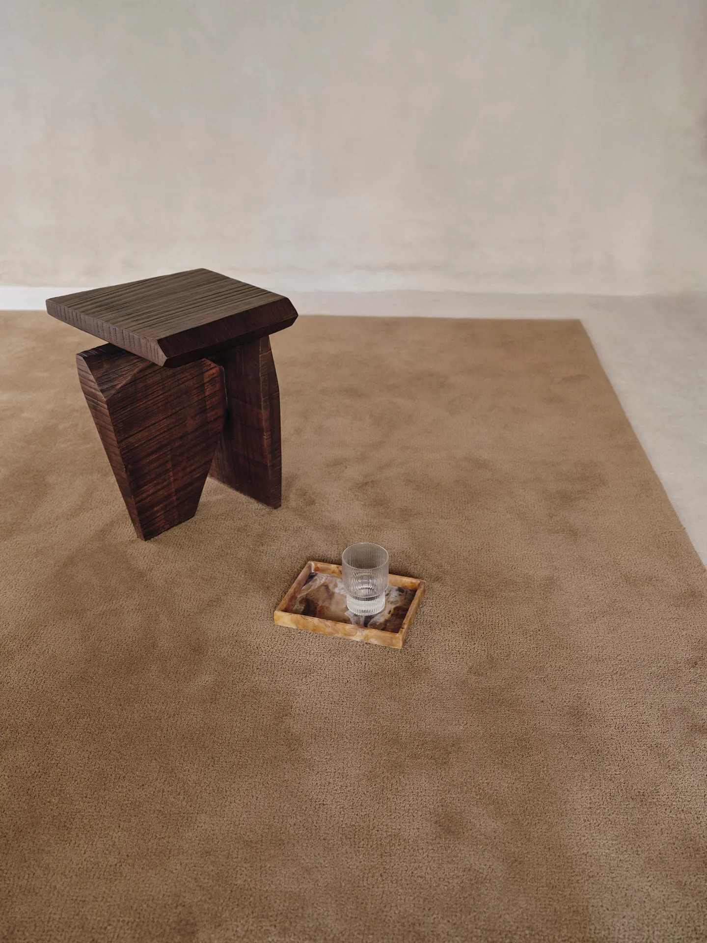 Decoração Silva Piece, Dark stained mango wood Ferm Living