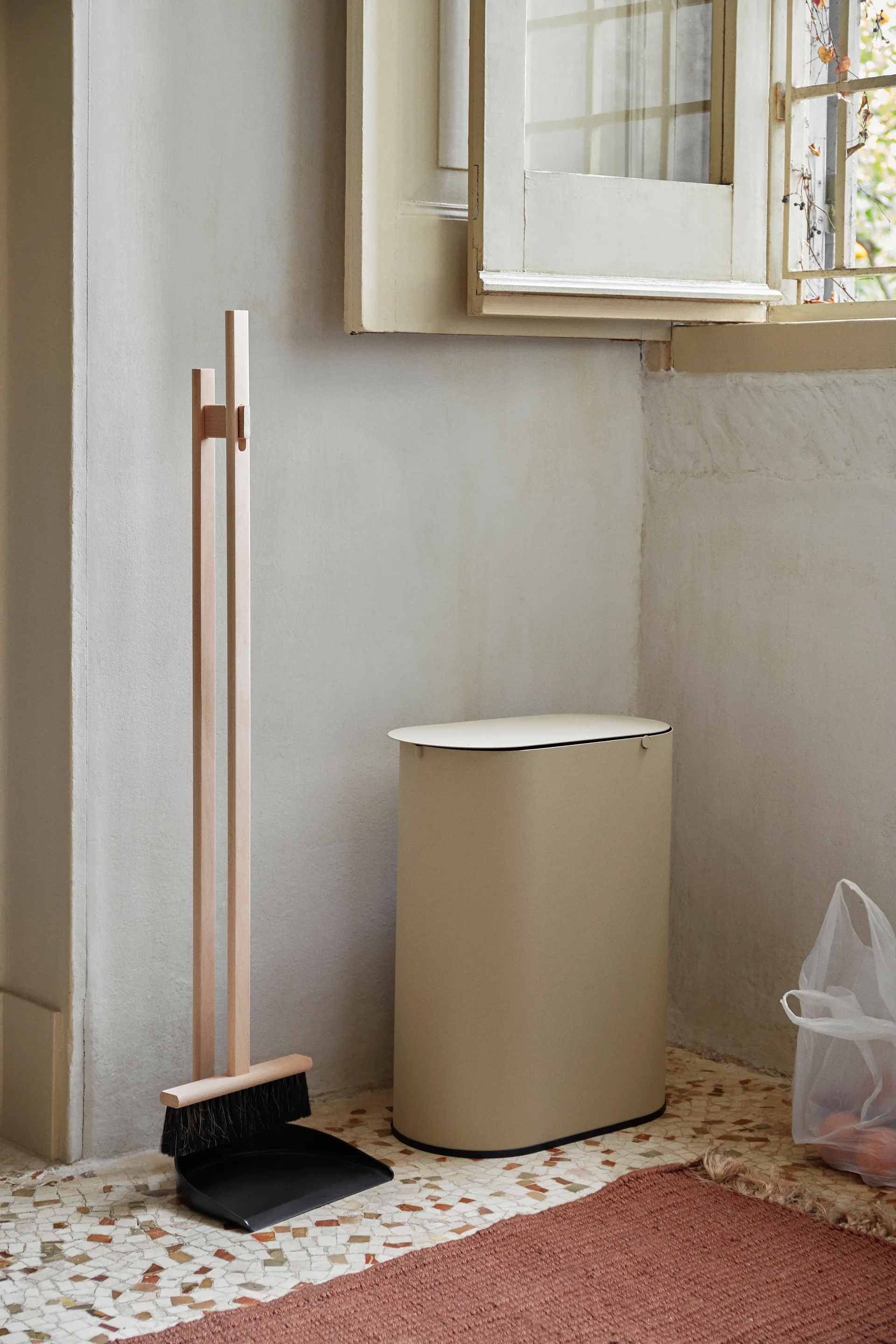 Enkel caixote de lixo medium, Cashmere Ferm Living