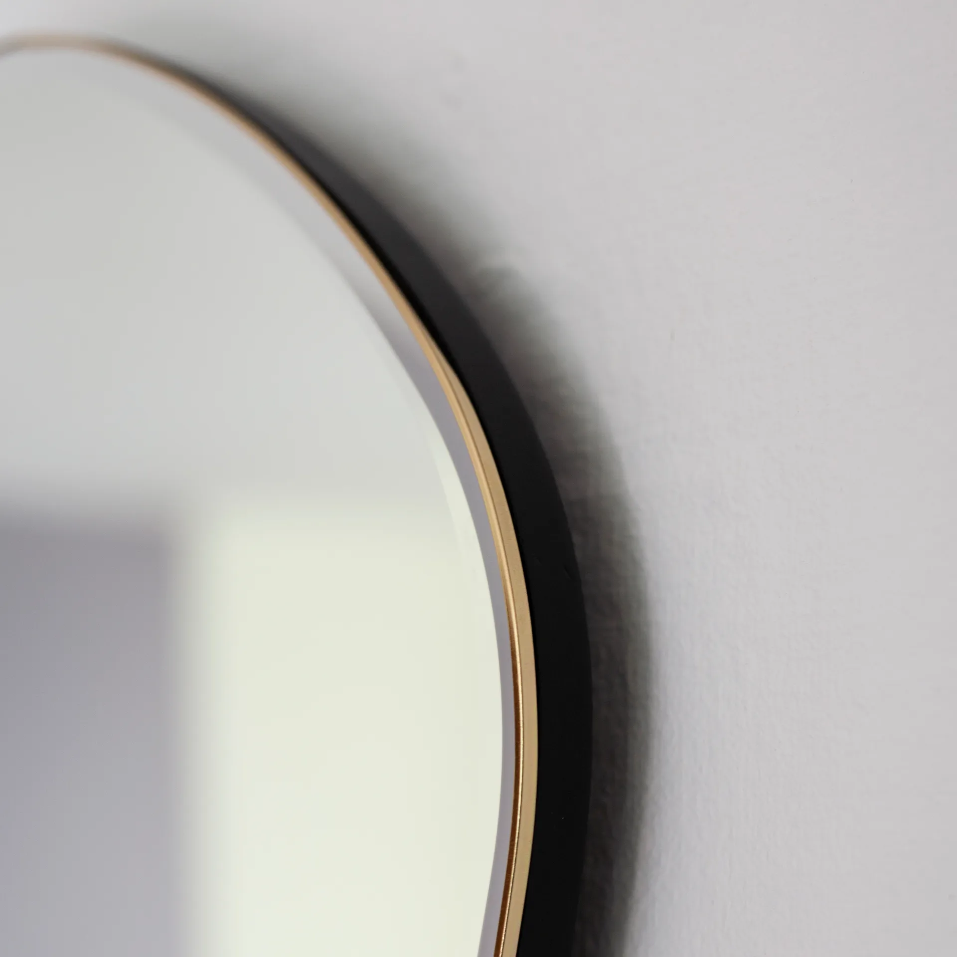 Espelho grande Pond, Latão Ferm Living
