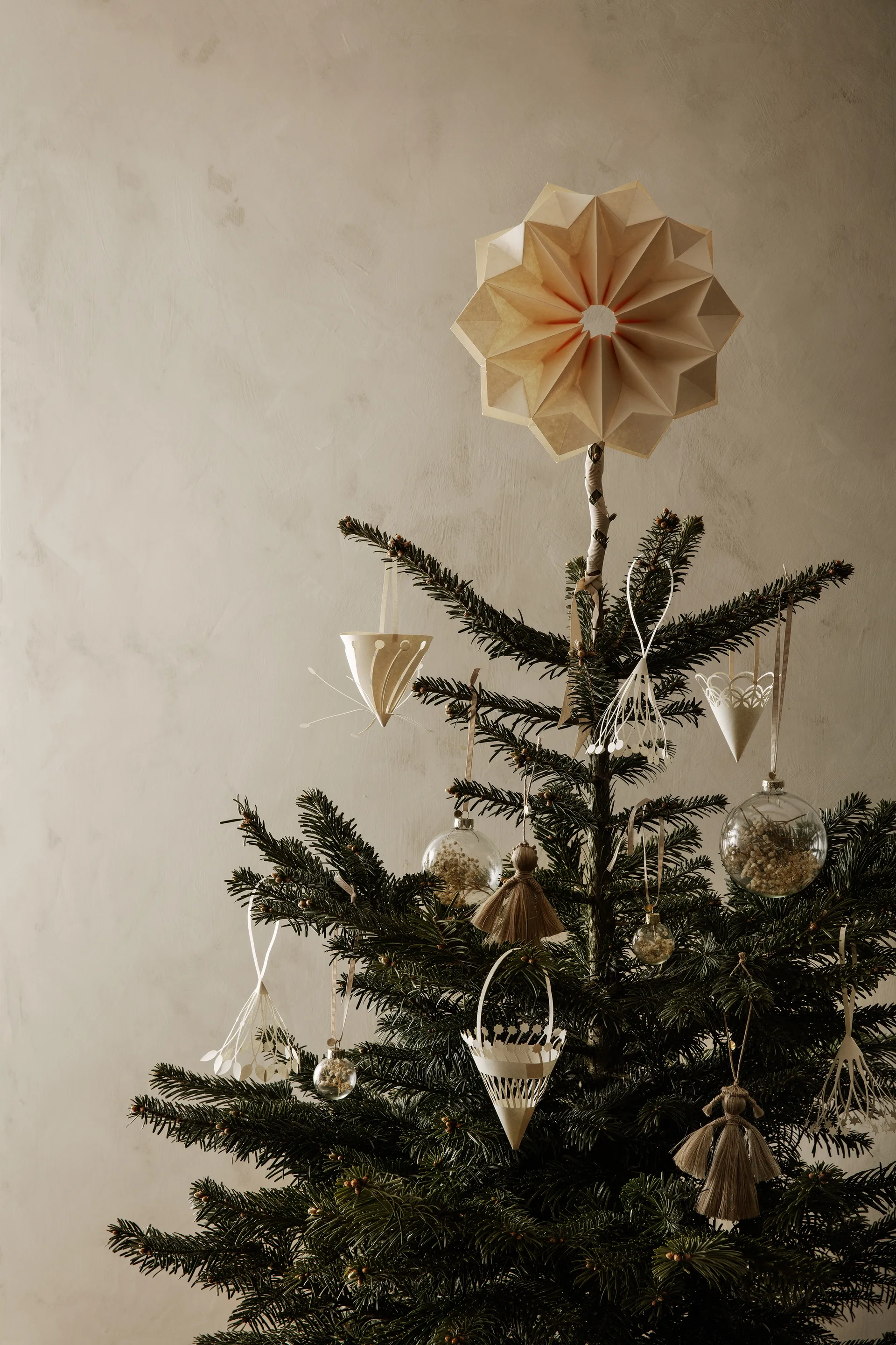 Estrela de papel Sol Ø28 cm, Off-white Ferm Living