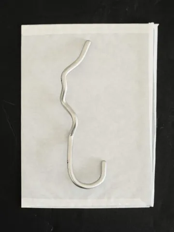 Gancho Curvature - Aço inoxidável - Ferm Living