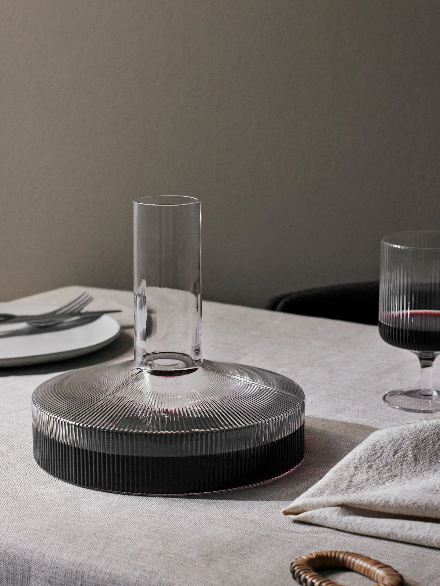 Jarra e copo Ripple 17 peças - Transparente,  Ferm Living