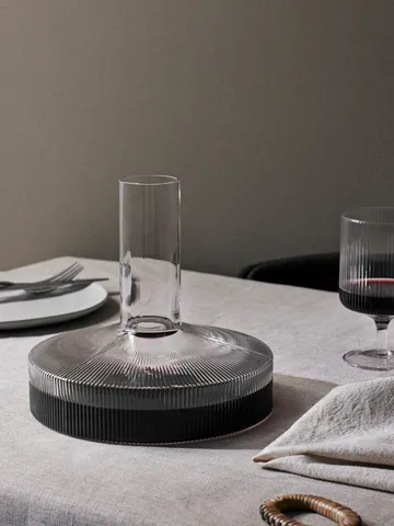 Jarra e copo Ripple 17 peças - Transparente - Ferm Living