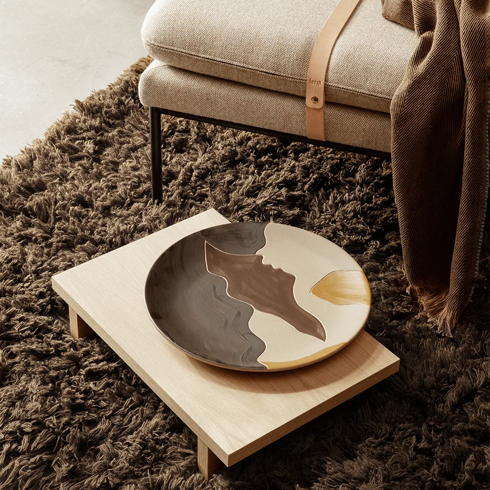 Kona display table mesa de apoio, folheada à carvalho natural Ferm Living