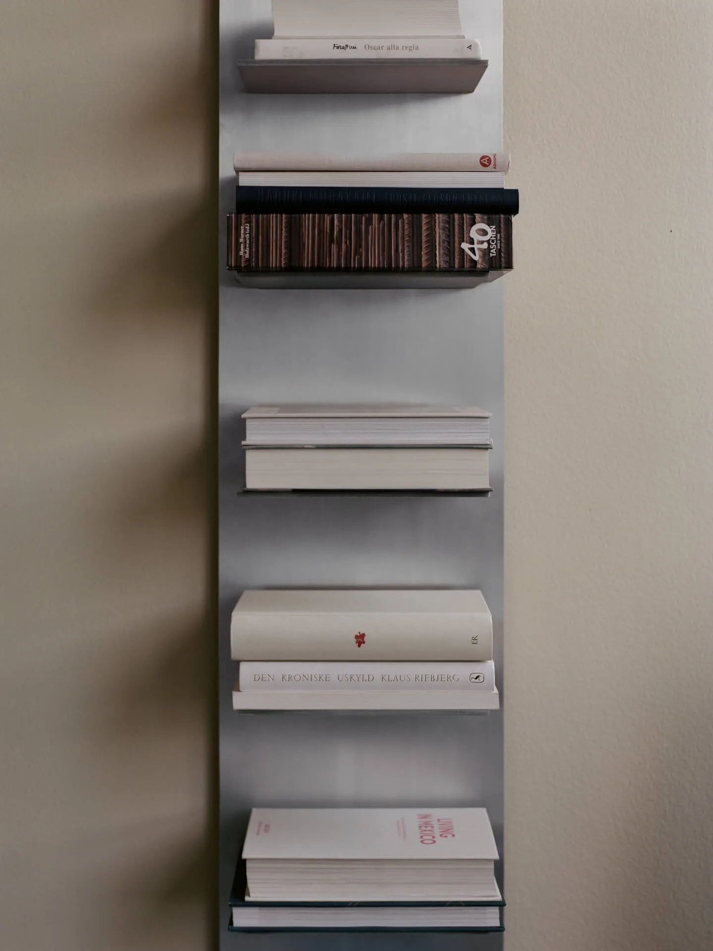 Lager prateleira de parede alta, Aluminium Ferm Living