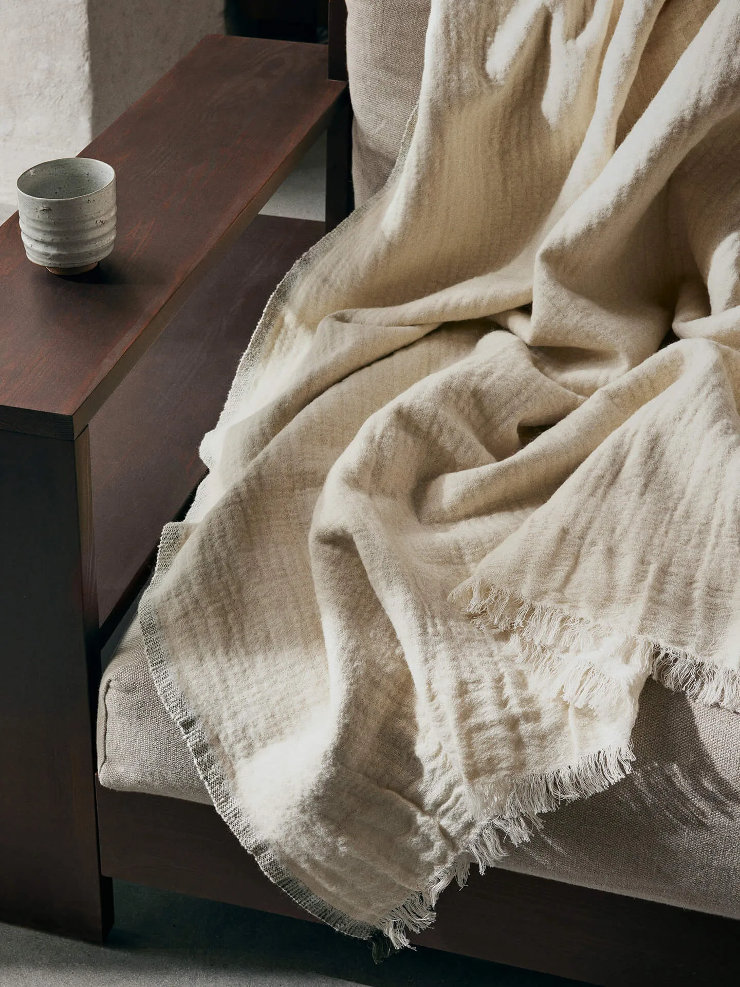 Manta Weaver 120x170 cm, Off-white Ferm Living