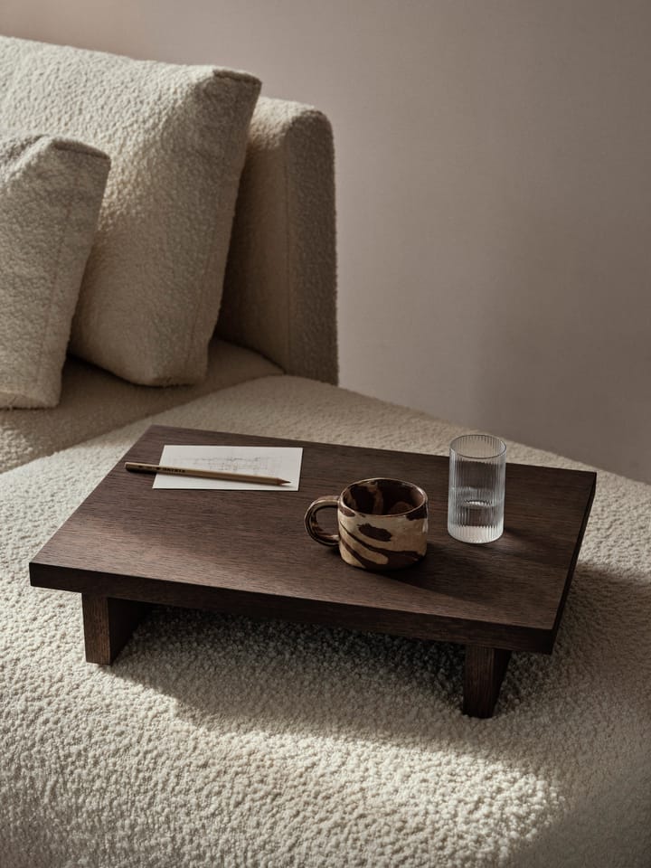 Mesa de apoio Kona, Dark Stained oak veneer Ferm Living