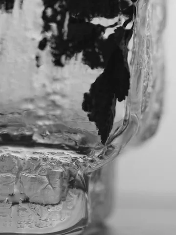Mokuri vaso - Clear, 25 cm - Ferm Living
