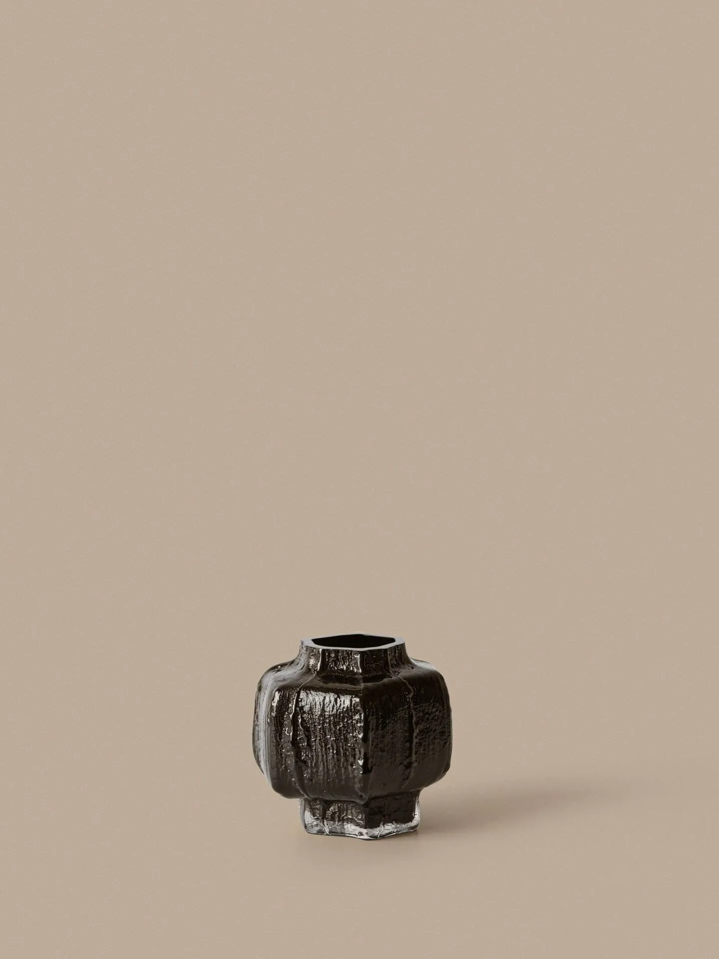 Mokuri vaso, Preto, 30 cm Ferm Living